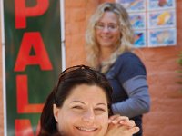 2008063100  Betty-Darrel-Yvette-Felicia-Suzette-Adara Belgium : Yvette DePaepe,Suzette DePaepe