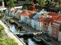 1985086132 : Betty Hagberg,Darla Hagberg