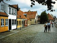 1985086145 : Darla Hagberg,Betty Hagberg