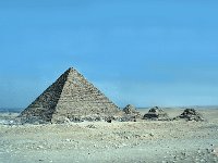 1992071106A5 Darrel-Betty-Darla Hagberg - Egypt Vacation