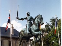 1992081499 Darrel-Betty-Darla Hagberg - France Vacation