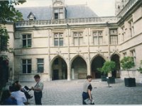 1994081701 Darrel & Betty Hagberg - Paris France