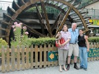 2005072396 Ariane Aubet-Darrel Hagberg-Lauriane Sirour-Fontaine de Vaucluse-Provence-France