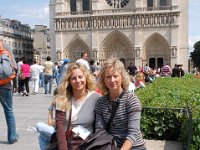 2008062731  Betty-Darrel-Yvette-Felicia-Suzette-Adara Paris France : Yvette DePaepe,Felicia Kellett