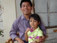 2011029808 Angelina Quic and Antonio Coche Family 2007 009 320x240