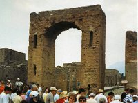 1989070287 : Darla Hagberg,Katia DePuydt