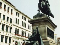 1989070168 : Katia DePuydt,Darla Hagberg