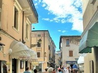 2005071718 Torri Del Benaco- Italy