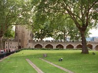 2008062118  Betty-Darrel-Yvette-Felicia-Suzette-Adara London UK