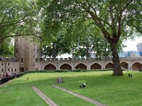 2008062119  Betty-Darrel-Yvette-Felicia-Suzette-Adara London UK